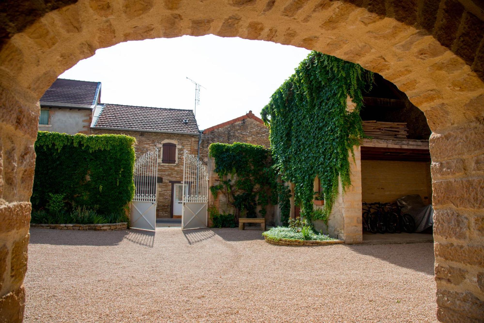 Le Logis D'Aze Azé Exterior foto