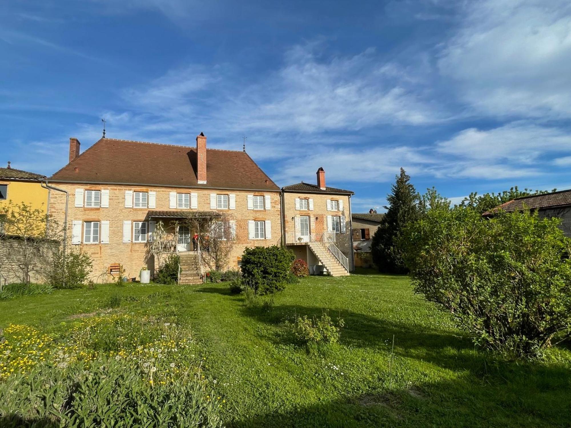 Le Logis D'Aze Azé Exterior foto